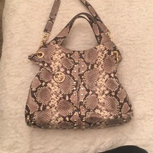 Michael Kors 🔥snake skin Bag!! 🐍🔥